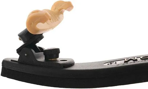 Fom ME-045 1/4-1/2 Мостик для скрипки пластиковый.