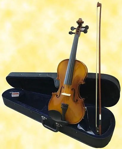 Brahner BV-412 3/4 Скрипка в комплекте: кейс, смычок, канифоль.