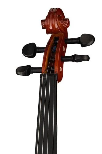 Carayа MV-002 Скрипка 3/4. В комплекте: футляр, канифоль, круглый смычок из бразильского дерева.