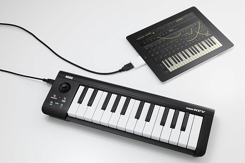 Korg Microkey 25 USB/MIDI-клавиатура.