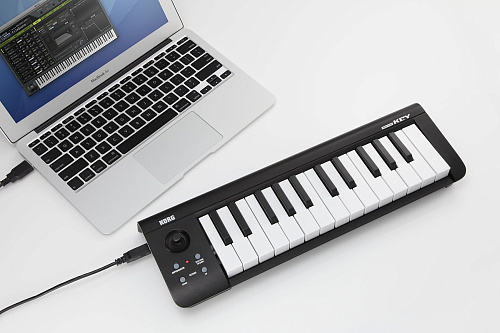 Korg Microkey 25 USB/MIDI-клавиатура.